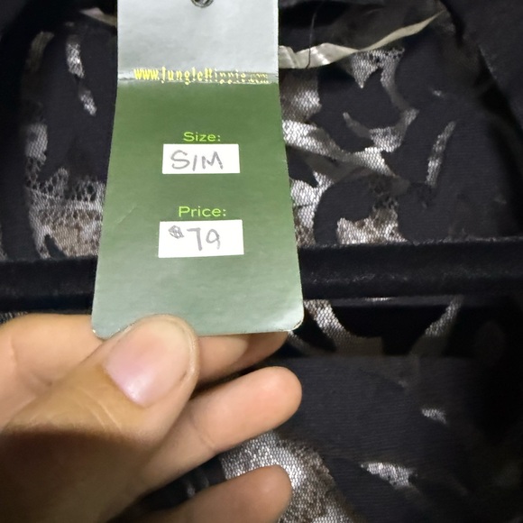 Solemio NWT Black Sheer burnout paisley gold short Robe s/m - Picture 5 of 11